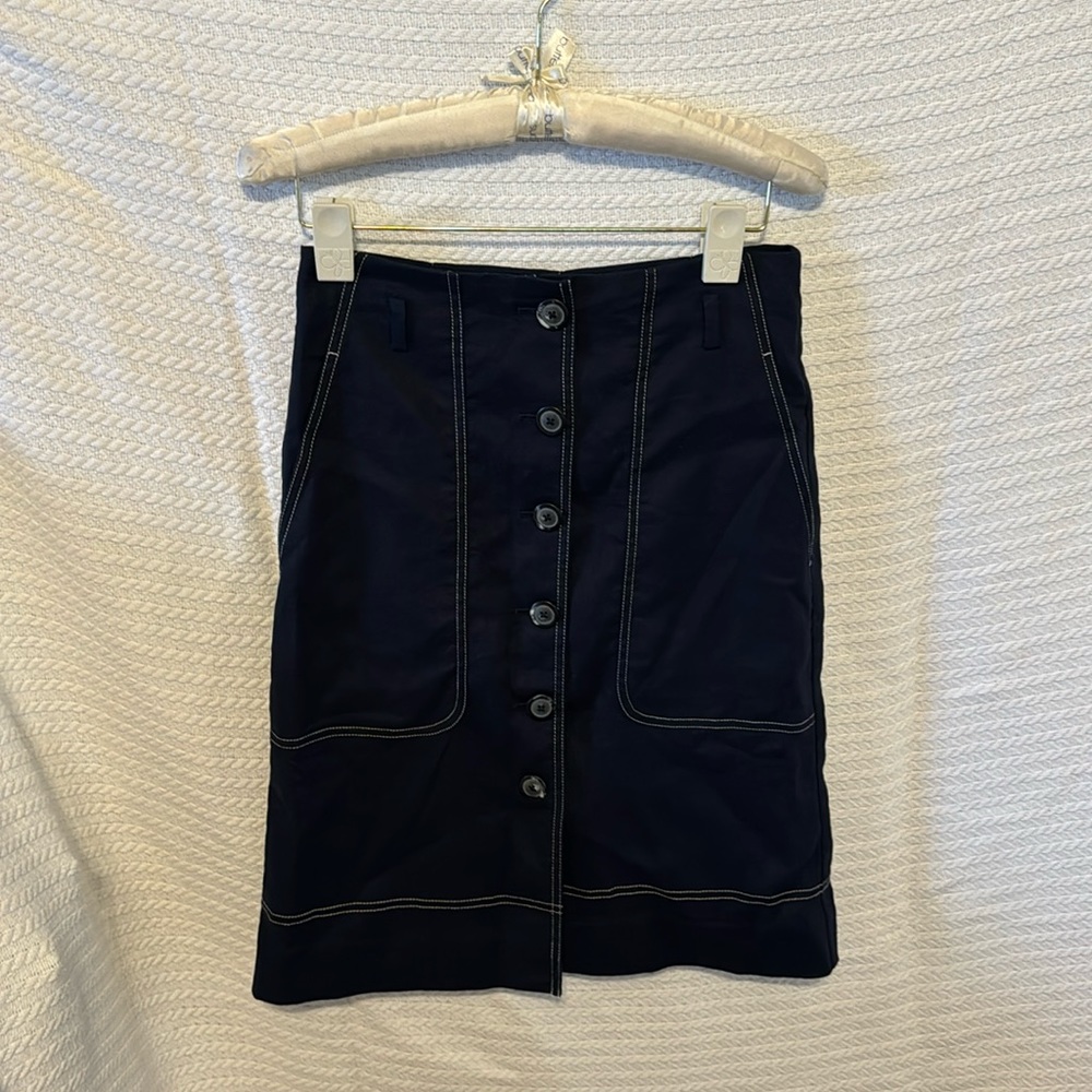 J crew blue/ navy skirt size 6 excellent condition